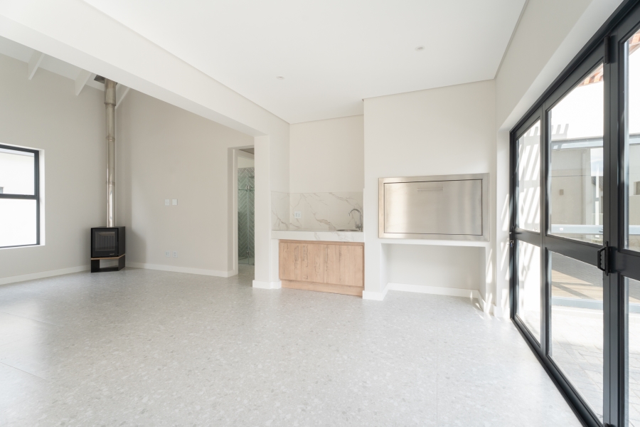 3 Bedroom Property for Sale in Sitari Country Estate Western Cape